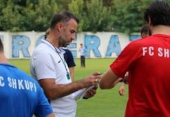 Bülent Akın, Makedonya'da hızlı başladı!