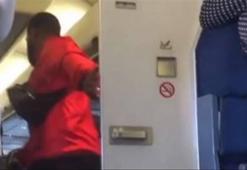 Uçak tuvaletinde skandal! Ünlü oyuncu paylaştı