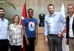 A Milli Takım'da Lara Sanders kadrodan çıkartıldı