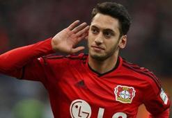 Hakan Çalhanoğlu'ndan transfer açıklaması