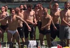 Üst lige yükselince çılgınca dans ettiler!