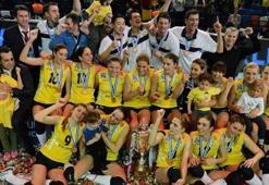 Şampiyon Vakıfbank: 3-0