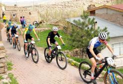 12 ülkeden 55 sporcu, Koramaz Vadisi'nde pedal çevirdi