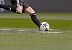 Futbol tarihinin en iyi frikik atan 11'i