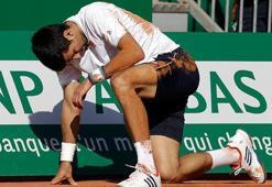 Djokovic, çeyrek finalde veda etti