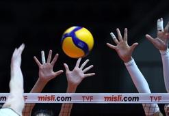 Voleybol Sultanlar Ligi'ne yükselecek iki ekip İzmir'de belli olacak