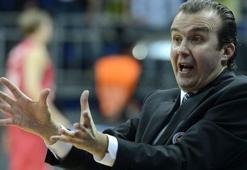 Fener'de Simone Pianigiani istifa etti