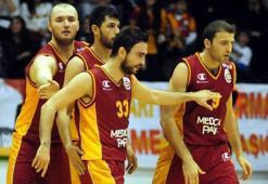 Galatasaray'a şok üstüne şok