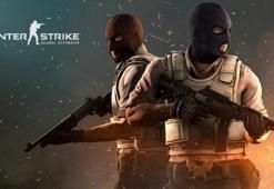 Gençler oynuyor taraftar izliyor