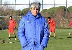 Arif Peçenek'e son görev