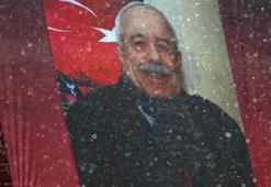 Coşkun hoca statta anıldı