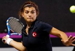 Başak Eraydın çeyrek finalde