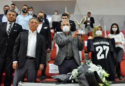 Beşiktaş Başkanı Ahmet Nur Çebi, Pınar Gültekin'in ailesini ağırladı