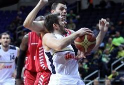 Zor da olsa Fenerbahçe Ülker: 82-77