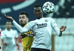 Beşiktaş'ta Bernard Mensah şansını kaybetti
