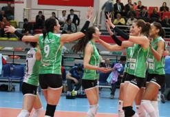 Bursa Büyükehir Belediyespor CEV'de Almanya'da oynuyor