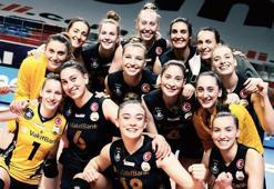 VakıfBank, Misli.com Sultanlar Ligi 2020-2021 sezonunu şampiyon tamamladı