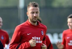 Trabzonspor'da Giray Kaçar kamptan ayrıldı