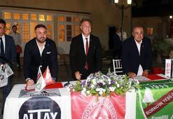 Altay'ın gençleri Yeşilova'da ter dökecek