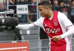 Patrick Kluivert yaşlandı! Bu kez oğlu Justin Kluivert geldi!