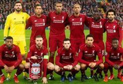 Liverpool'un son 20 yılda giydiği unutulmaz formalar