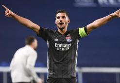 Juventus, Aouar'ın peşini bırakmıyor