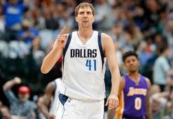 Dirk Nowitzki NBA tarihine geçti