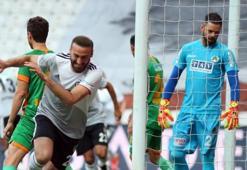 Alanyaspor'un kalecisi Marafona, Beşiktaş yenilgisinden dolayı özür diledi
