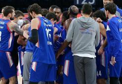 Anadolu Efes, Milano deplasmanında