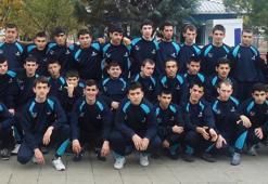 Futbolda özel bir işbirliği