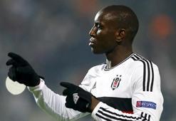 Demba Ba antrenmana çıktı!