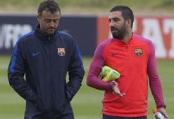 Arda Turan yine kadroya alınmadı