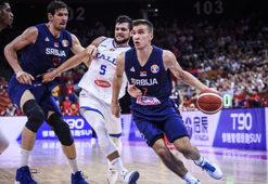 Bogdanovic yıldızlaştı; Sırbistan, İtalya'yı farklı geçti: 77-92
