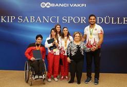Sabancı Vakfı şampiyon sporcuları ödüllendirdi