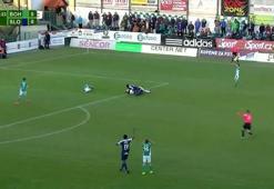 Francis Kone rakip kalecinin hayatını kurtardı