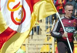 Zoran Simovic'ten Muslera'ya övgü