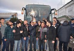 Banvit şampiyonluğu kutladı