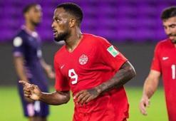 Beşiktaş'ın golcüsü Cyle Larin'e büyük onur! Mart ayının en iyisi...