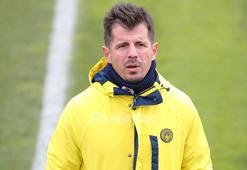 Son dakika - Fenerbahçe'de ayrılık ve emeklilik kararı...