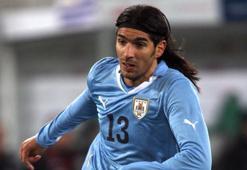44 yaşındaki Sebastian Abreu 31. transferini gerçekleştirdi