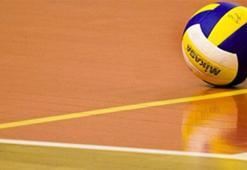 Karda voleybol keyfi Erciyes'te