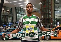 Bursaspor'da Kenneth Kadji ile yollar ayrıldı