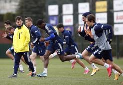 Fenerbahçe haberi... Corona virüs vakalarında kritik gün!