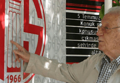 Antalyaspor, kurucu başkan Atilla Vehbi Konuk'u unutmadı