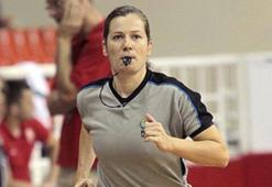 FIBA'dan basketbol hakemi Özlem Yalman'a görev