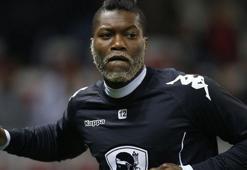 Djibril Cisse futbolu bıraktı!