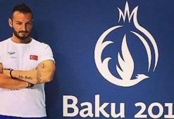 Yüzme antrenörü Batu Tulga, federasyonun başını yakacak