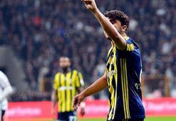 Ozan Tufan Beşiktaş taraftarına döndü ve...
