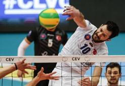 Sarıyer Belediyespor 1 - 3 Halkbank