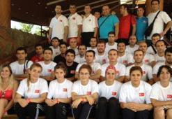 İşitme Engelliler'den madalya yağmuru